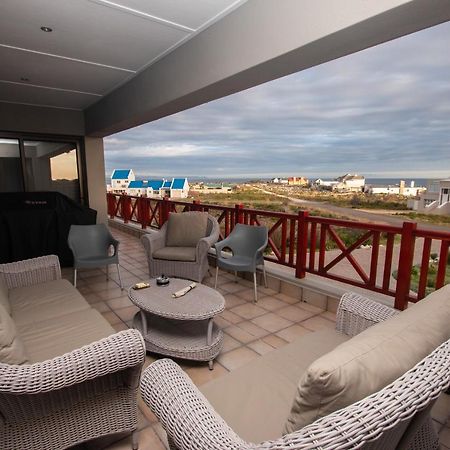 Van Den Berg'S Guesthouse Betty's Bay Eksteriør billede