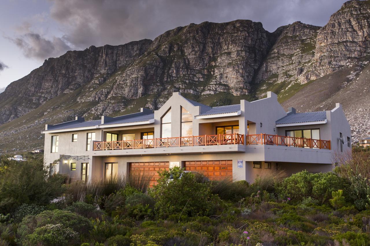 Van Den Berg'S Guesthouse Betty's Bay Eksteriør billede