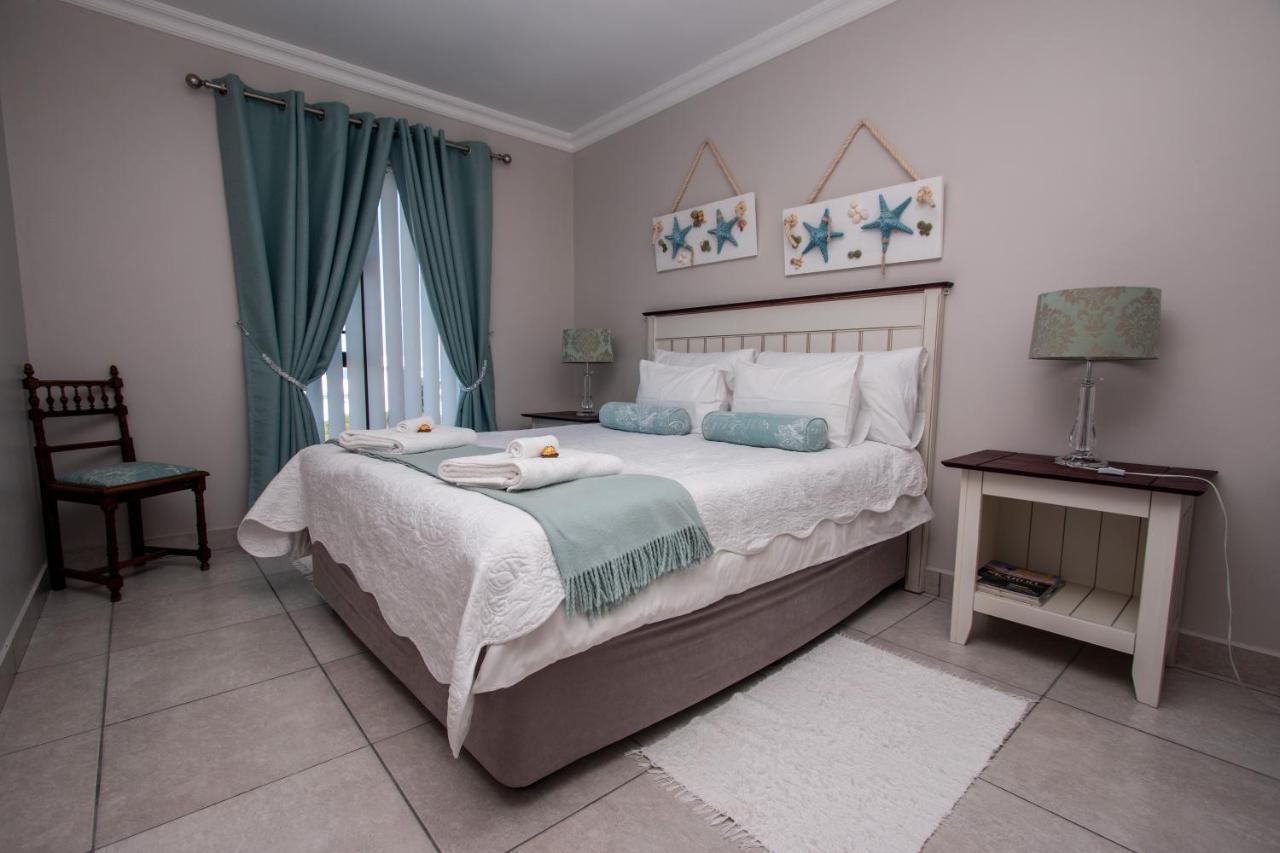 Van Den Berg'S Guesthouse Betty's Bay Eksteriør billede